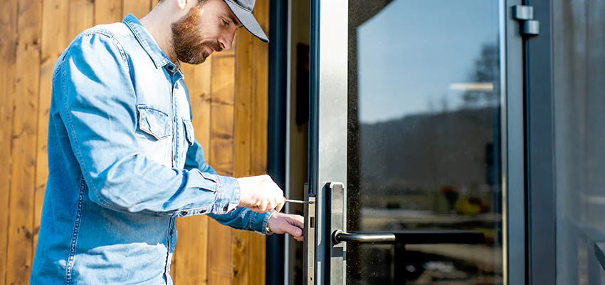 Frameless Glass Storefront Door Locks Replacement in Roseville, CA
